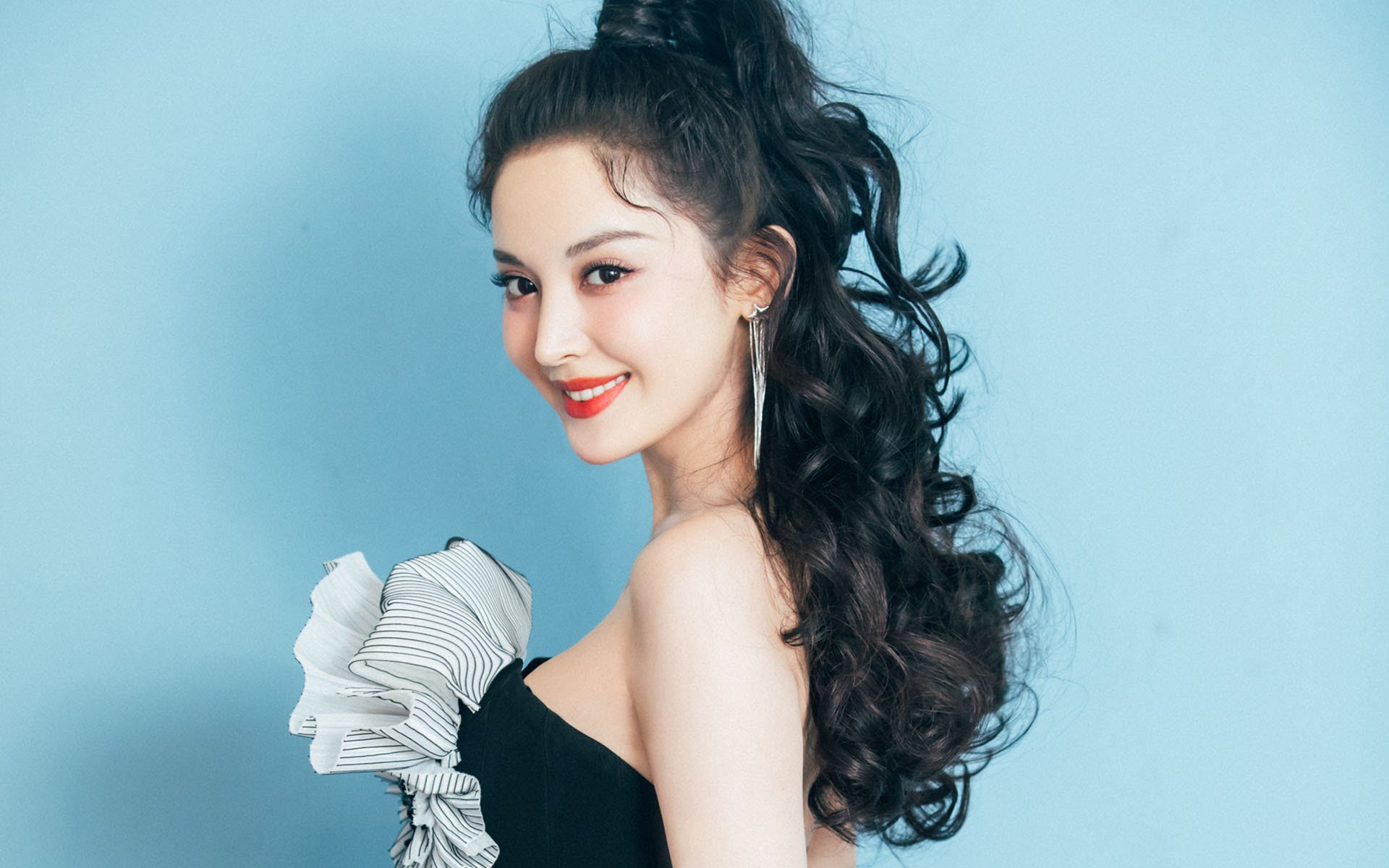 国际极限射箭大赛，精准的技术与心灵的较量，国际射箭比赛