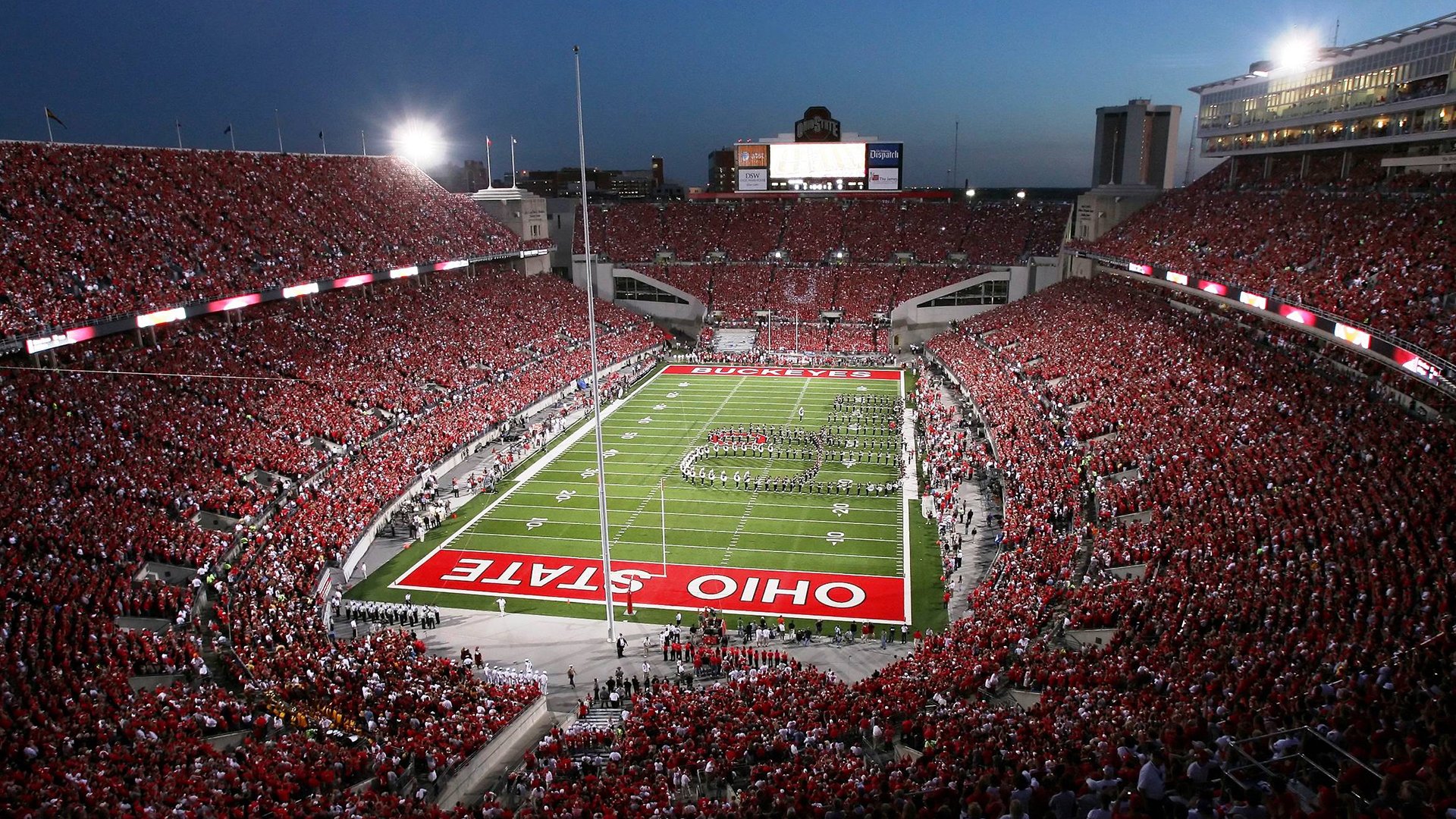 _金属未来:硬核科技打造爆炸式运动装备_,金属爆破