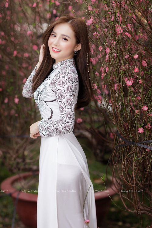 【教士阵容优化】关键交易助力战绩攀升,教士dlc